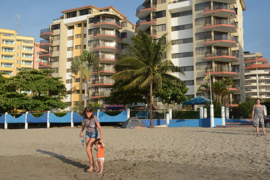 Playa Almendro Resort Tonsupa Dış mekan fotoğraf