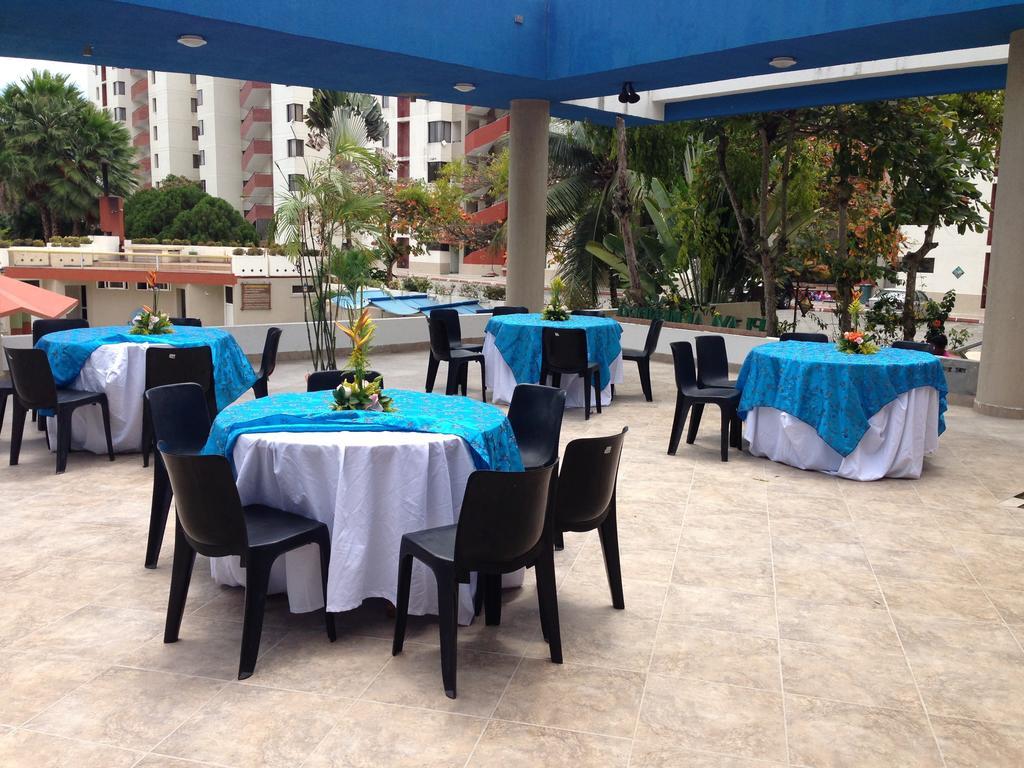 Playa Almendro Resort Tonsupa Dış mekan fotoğraf
