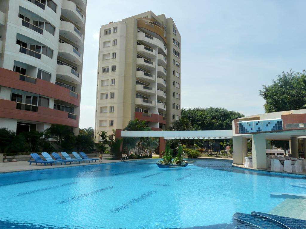 Playa Almendro Resort Tonsupa Dış mekan fotoğraf
