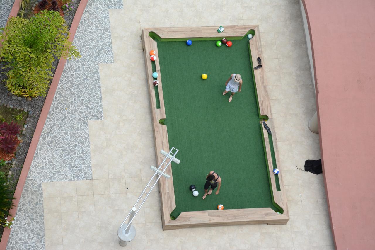 Playa Almendro Resort Tonsupa Dış mekan fotoğraf