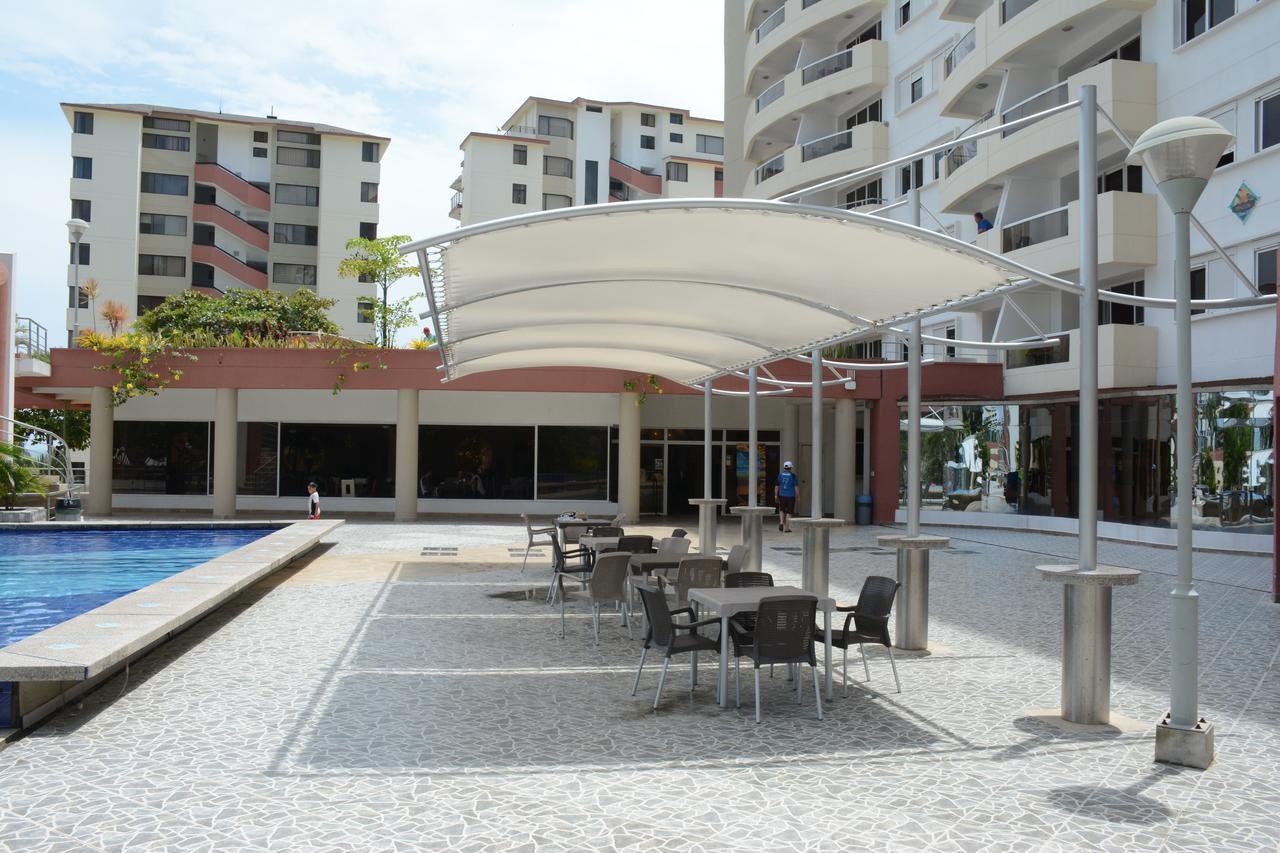 Playa Almendro Resort Tonsupa Dış mekan fotoğraf